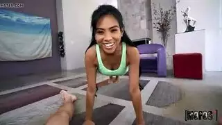 سكس عربي مكثف: ممارسة جنسية مبللة في الحمام مع فتاة مغربية مثيرة