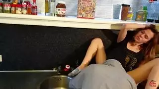 جنس منزلي غير خاضع للرقابة: كل فعل مُسجل بالكاميرا لأجلك