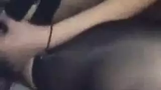 عراك جماعي لمراهقين: قضيبين في فرج ضيق واحد