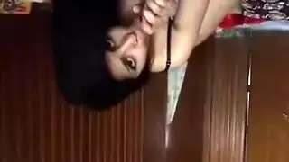 واد وبنت يحكو ف بعض