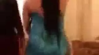 رغبات سرية لفتاة كويتية: رقص عاري وجنس صريح